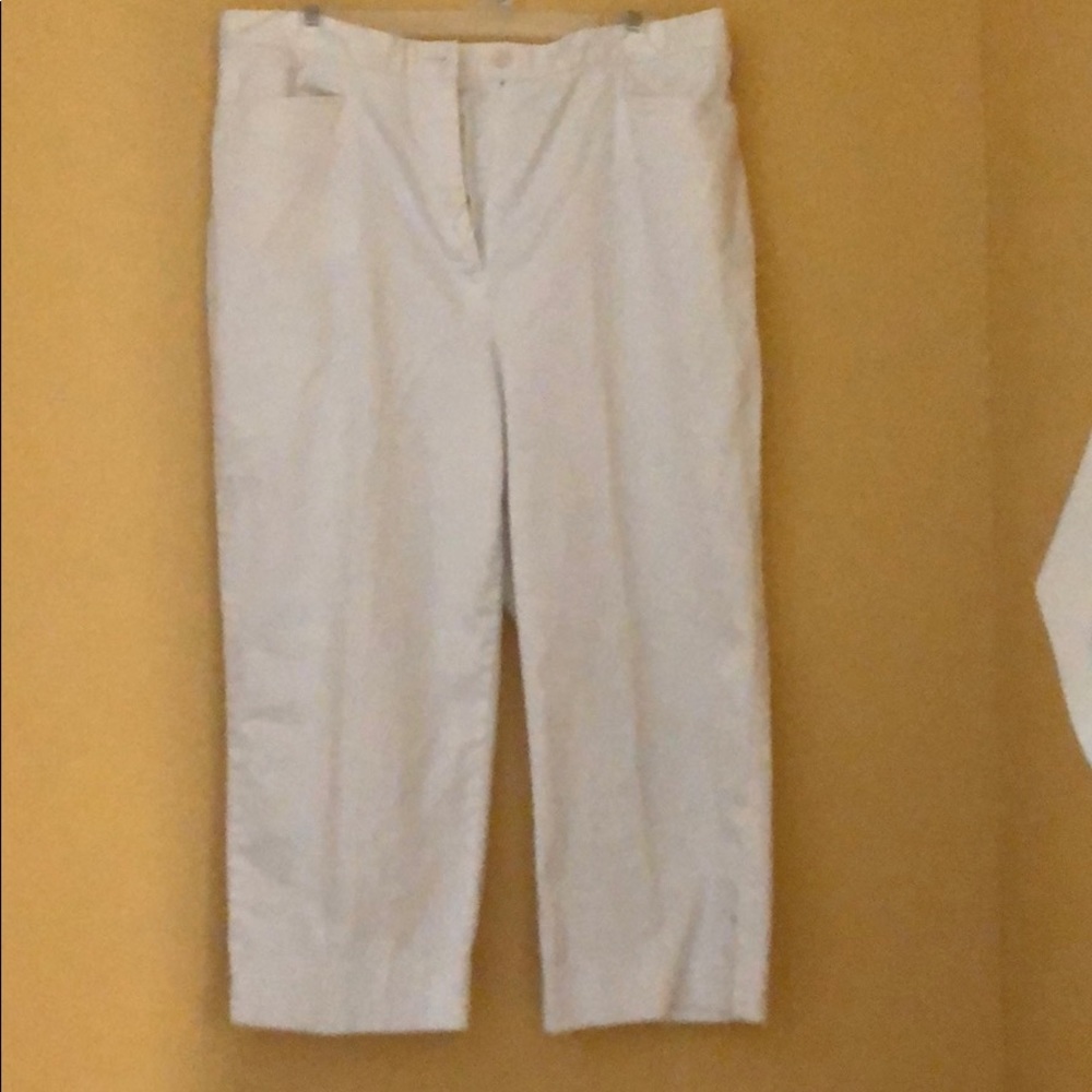 White capris
